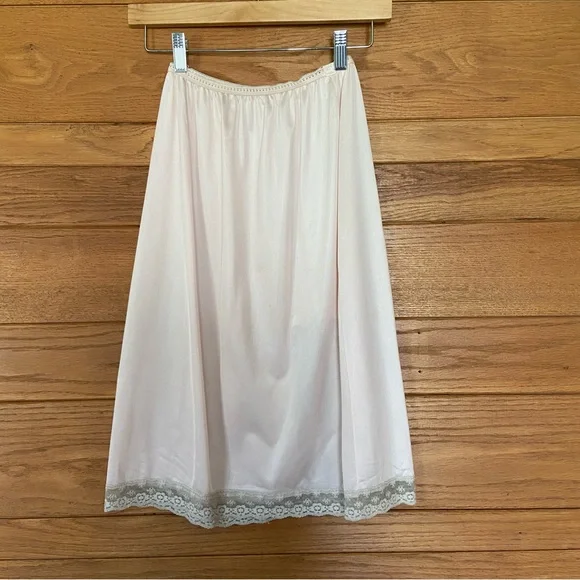 Vintage Pinehurst Lingerie pink lace trim slip skirt - Picture 5 of 8